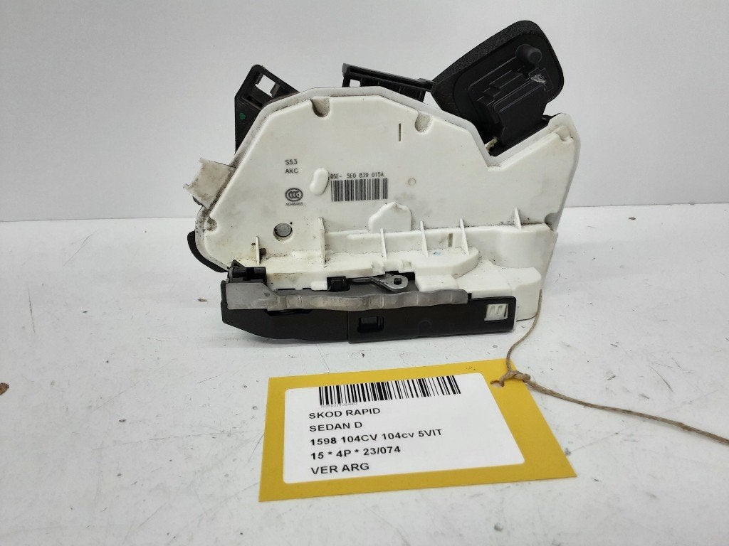 SERRURE DE PORTE ARRIÈRE GAUCHE Rapid (05E5E0839015A), Arrière, Utilisé, Info@skoda-auto.de, Skoda