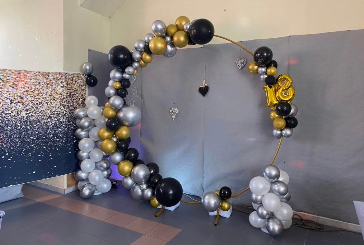 Cerceau a ballons grand format 220cm et lot de 400 ballons, Contacts & Messages
