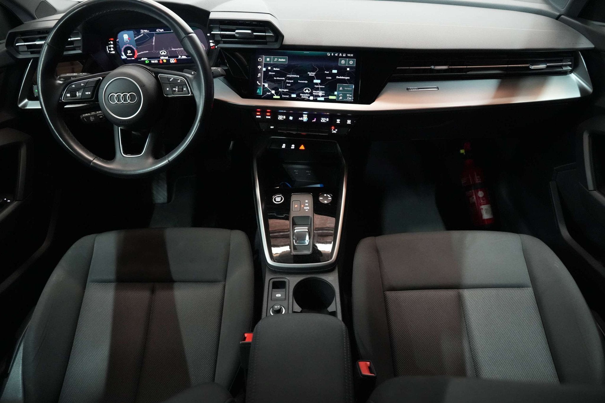 Audi A3 Sportback 30 TFSI Benzine Automaat LED Garantie, Automaat, Gebruikt, Bedrijf, 5 deurs
