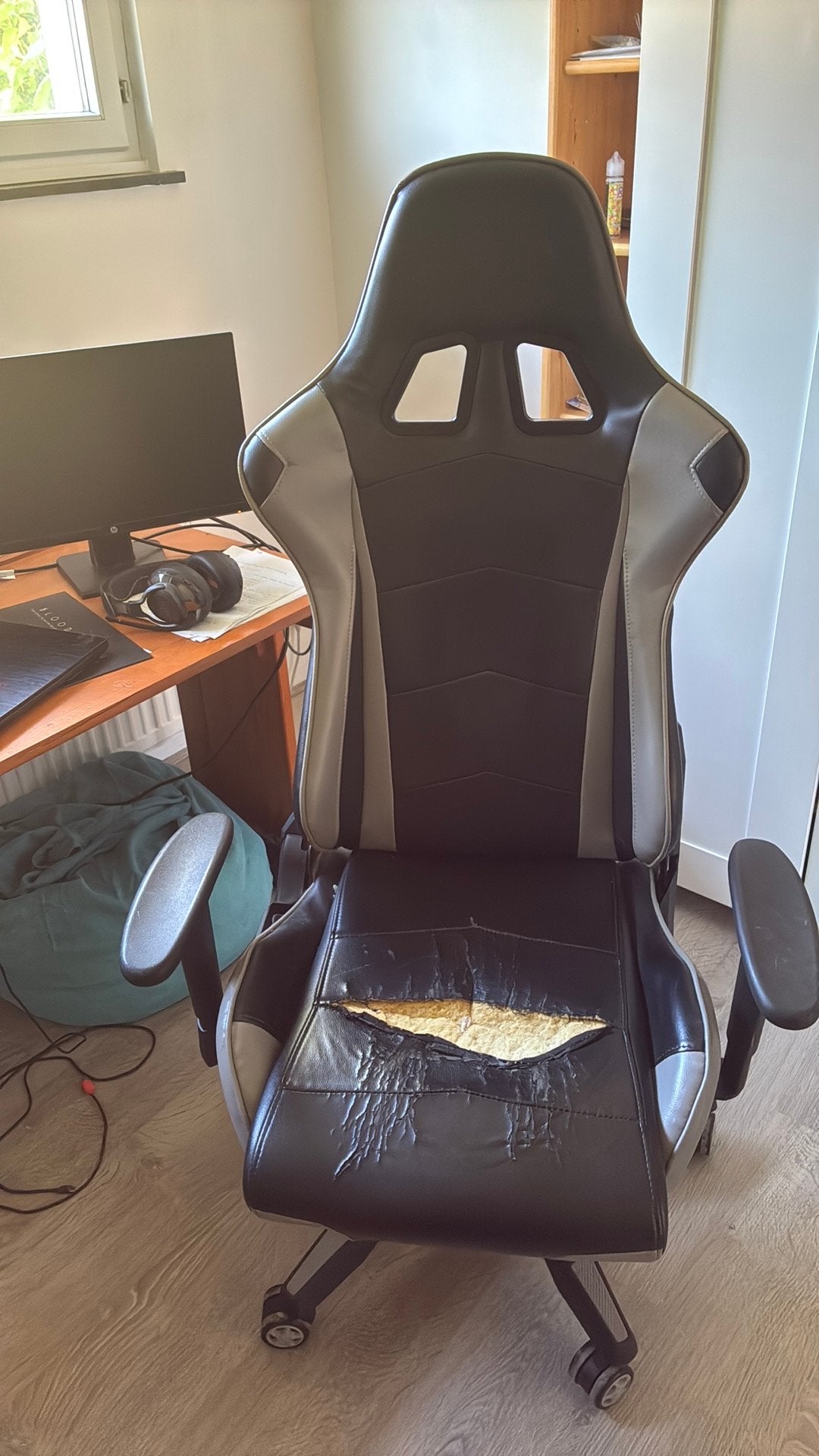 Chaise gaming gratuit, Enlèvement, Utilisé