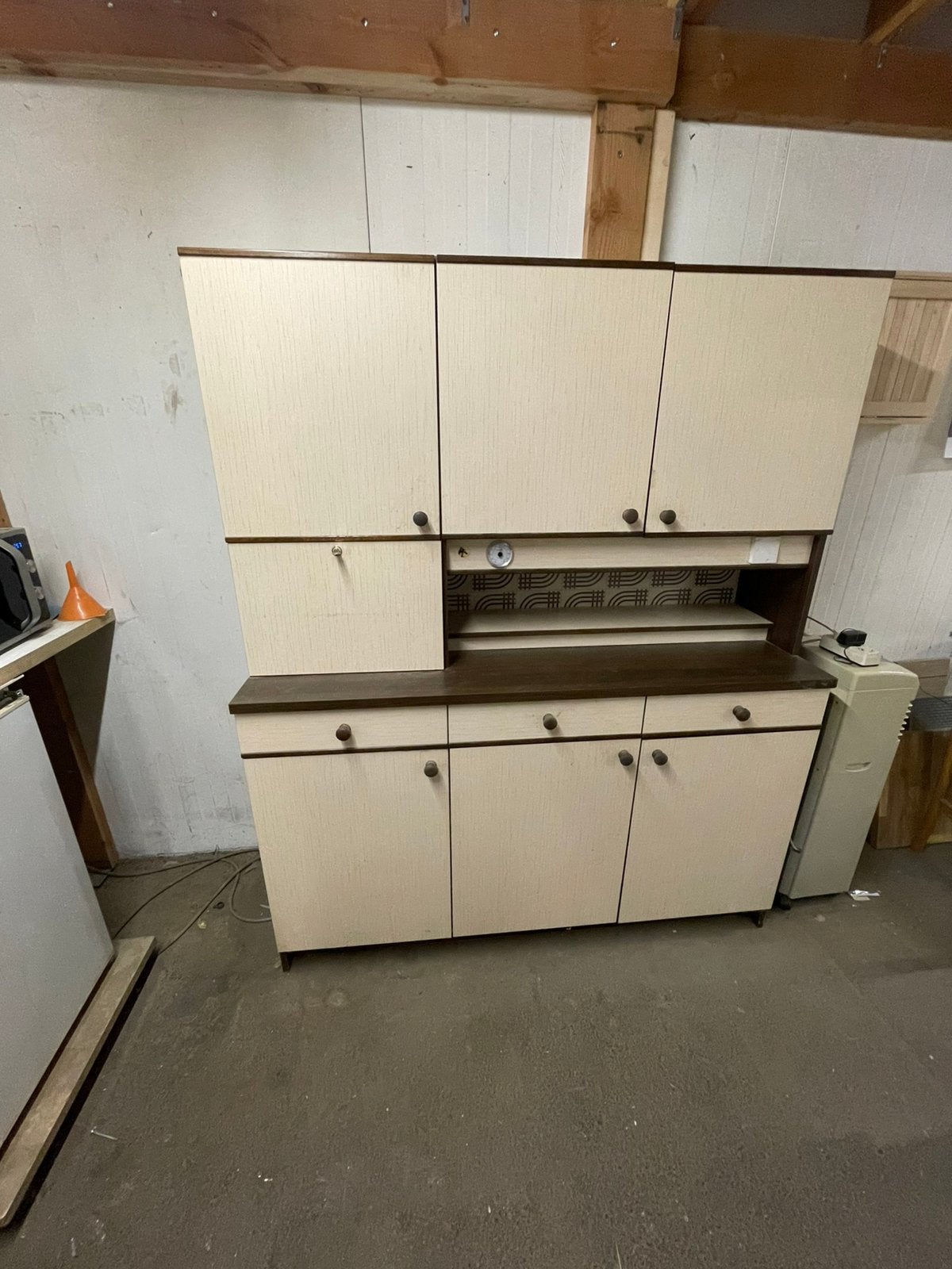 authentieke kast, Ophalen, Zo goed als nieuw, Hout