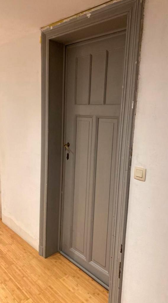 Porte ancienne, bois massif, Bricolage & Construction, Enlèvement