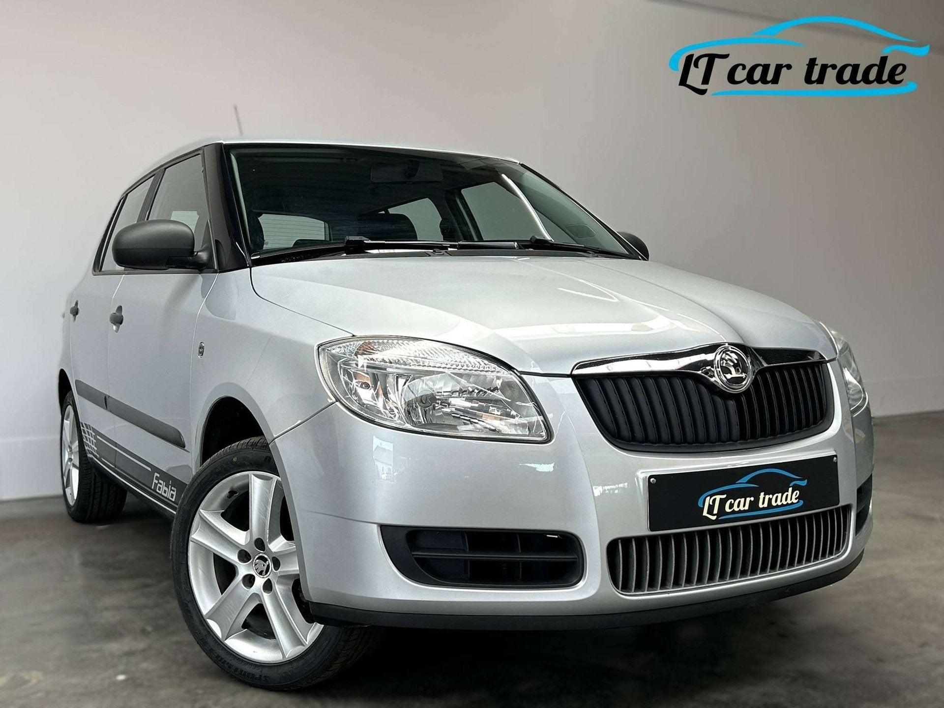 Skoda Fabia 1.2i Ambiente | Airco | 16" Velgen | Garantie, Auto's, Stof, Gebruikt, Zwart, 1198 cc