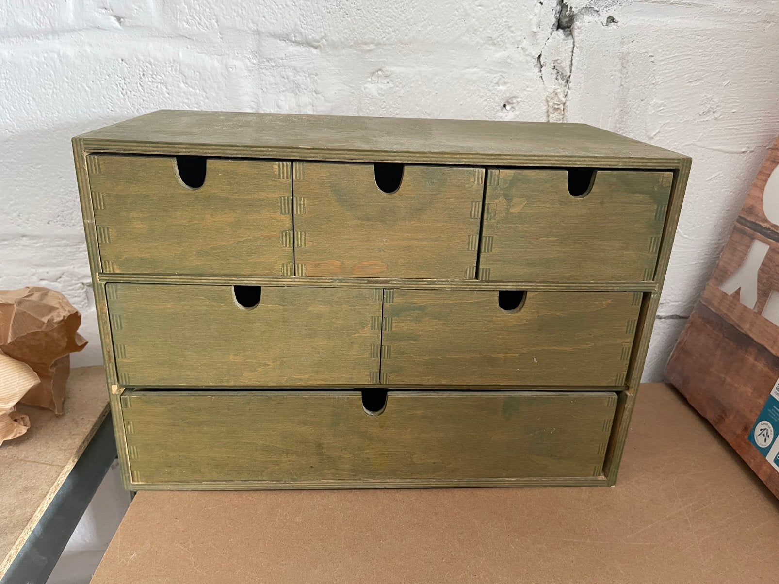 Houten ladekastje met 6 lades – 42 x 29 x 21 cm, Ophalen, Zo goed als nieuw