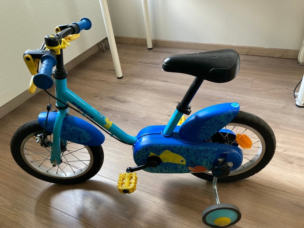 Kinderfiets B-Twin Decathlon, Ophalen, Zijwieltjes, Gebruikt, Velgrem