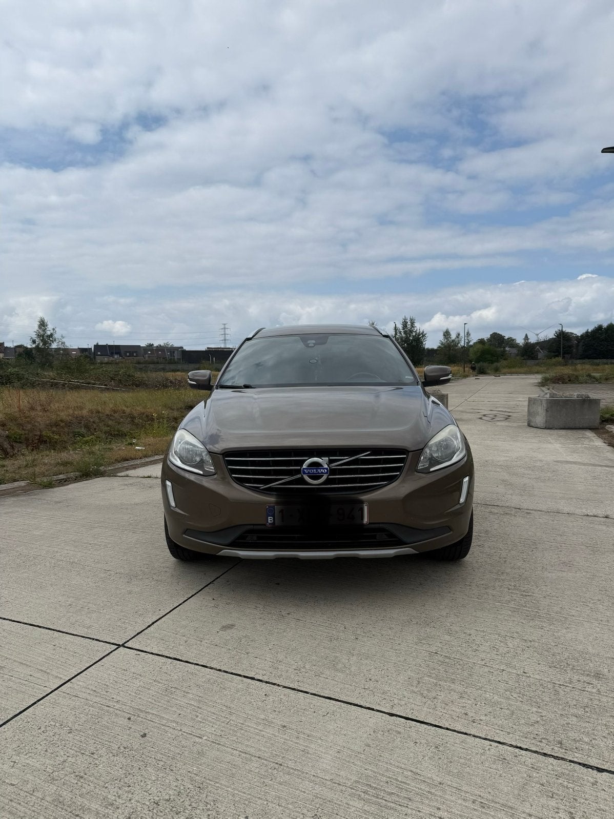 Volvo XC60 2.0 D3 Summum, Autos, Volvo, Cuir, Achat, Boîte manuelle, Beige