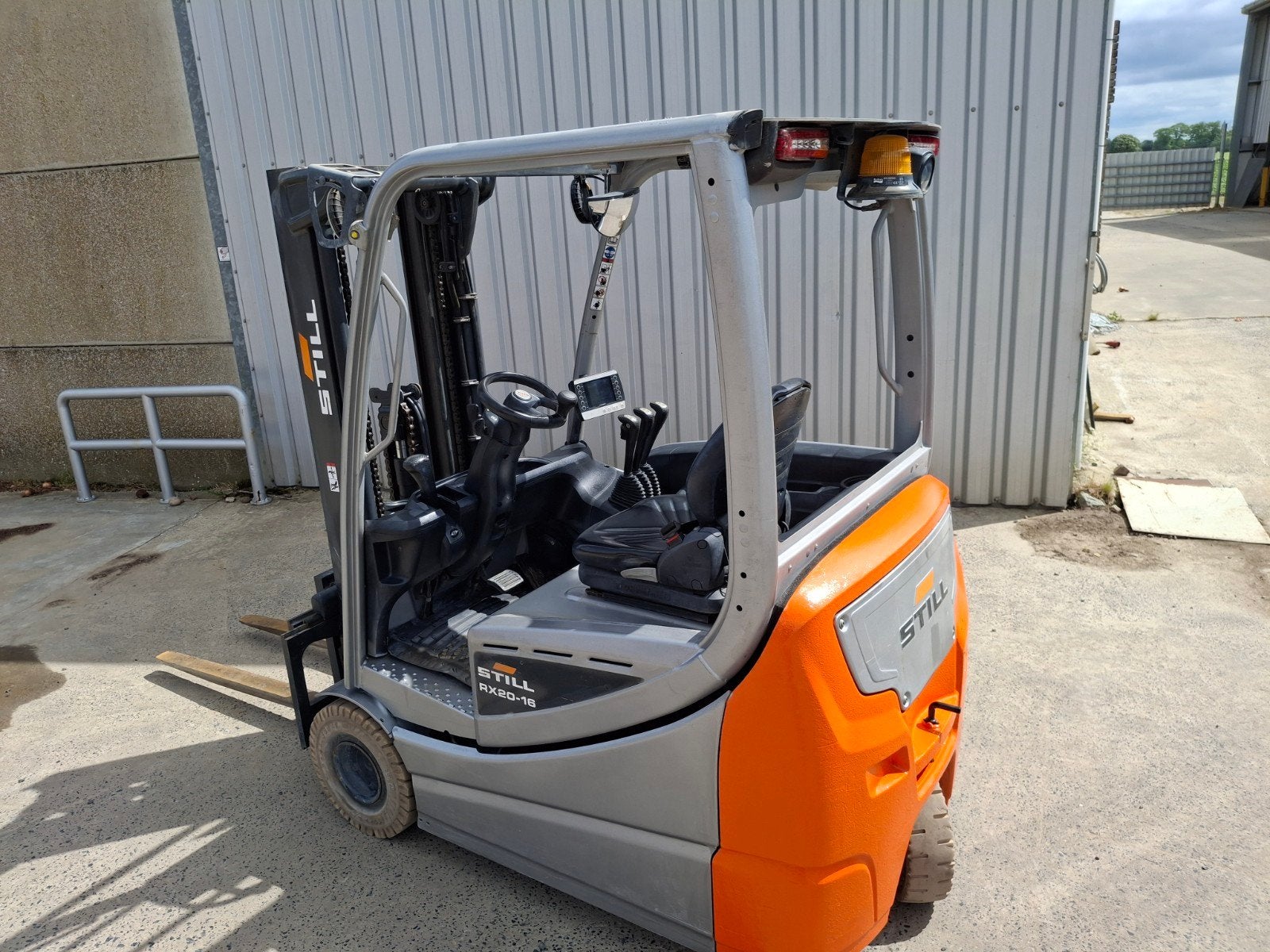 LINDE,STILL ELEKTRISCHE HEFTRUCK TRIPLEX, Ophalen, Linde, Vergel105@hotmail.com
