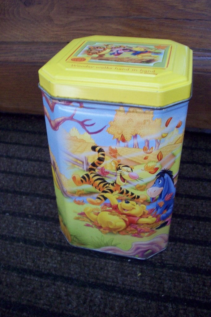 Metalen blik "Winnie the Poeh", Verzamelen, Blikken, Ophalen, Gebruikt, Beschuit, Overige merken