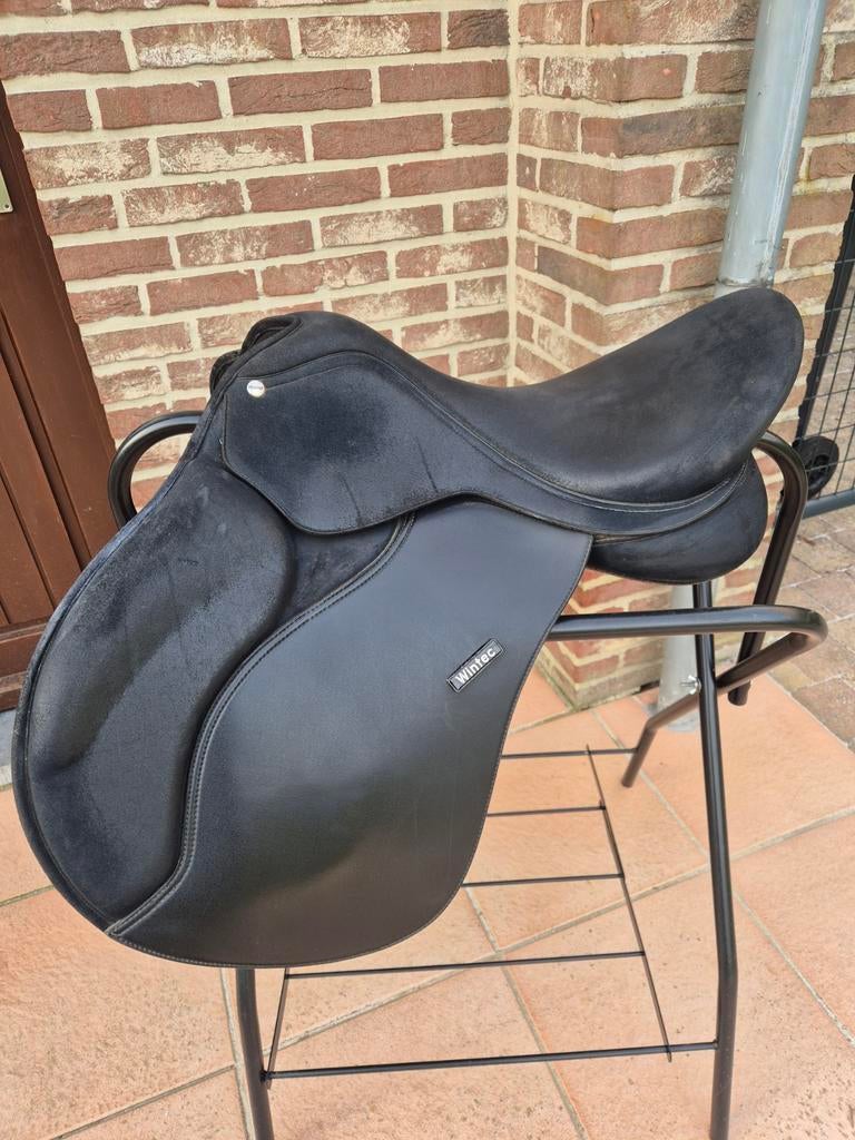 Selle mixte Wintec 2000 17 pouces, Animaux & Accessoires, Enlèvement ou Envoi