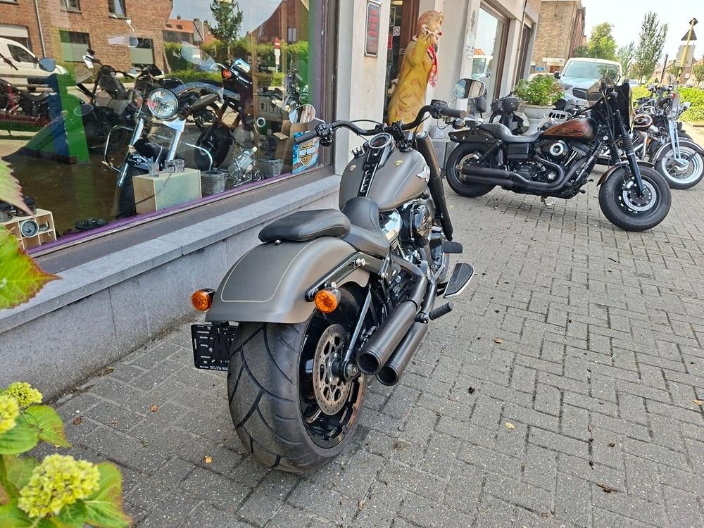 Harley FLFB 107 Fatboy 2018- 9900 km, 1745 cm³, Entreprise, Occasion, Plus de 35 kW