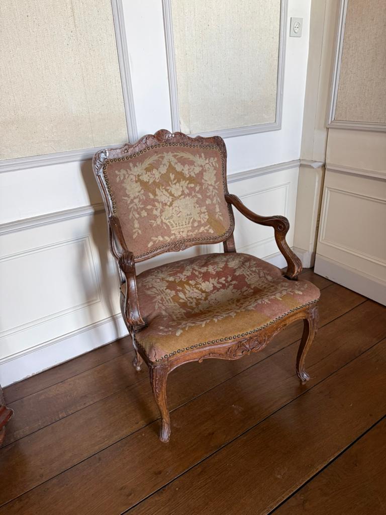 Fauteuil Régence, Antiquités & Art, Enlèvement