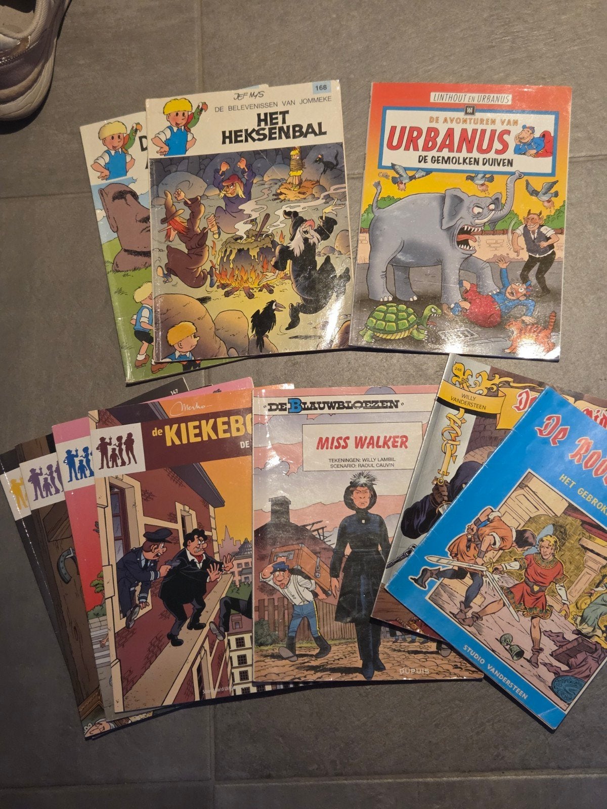 ​Mooie lot stripboeken – Jommeke, Urbanus, Kiekeboe, De Rode, Livres, Plusieurs BD, Enlèvement ou Envoi, Utilisé
