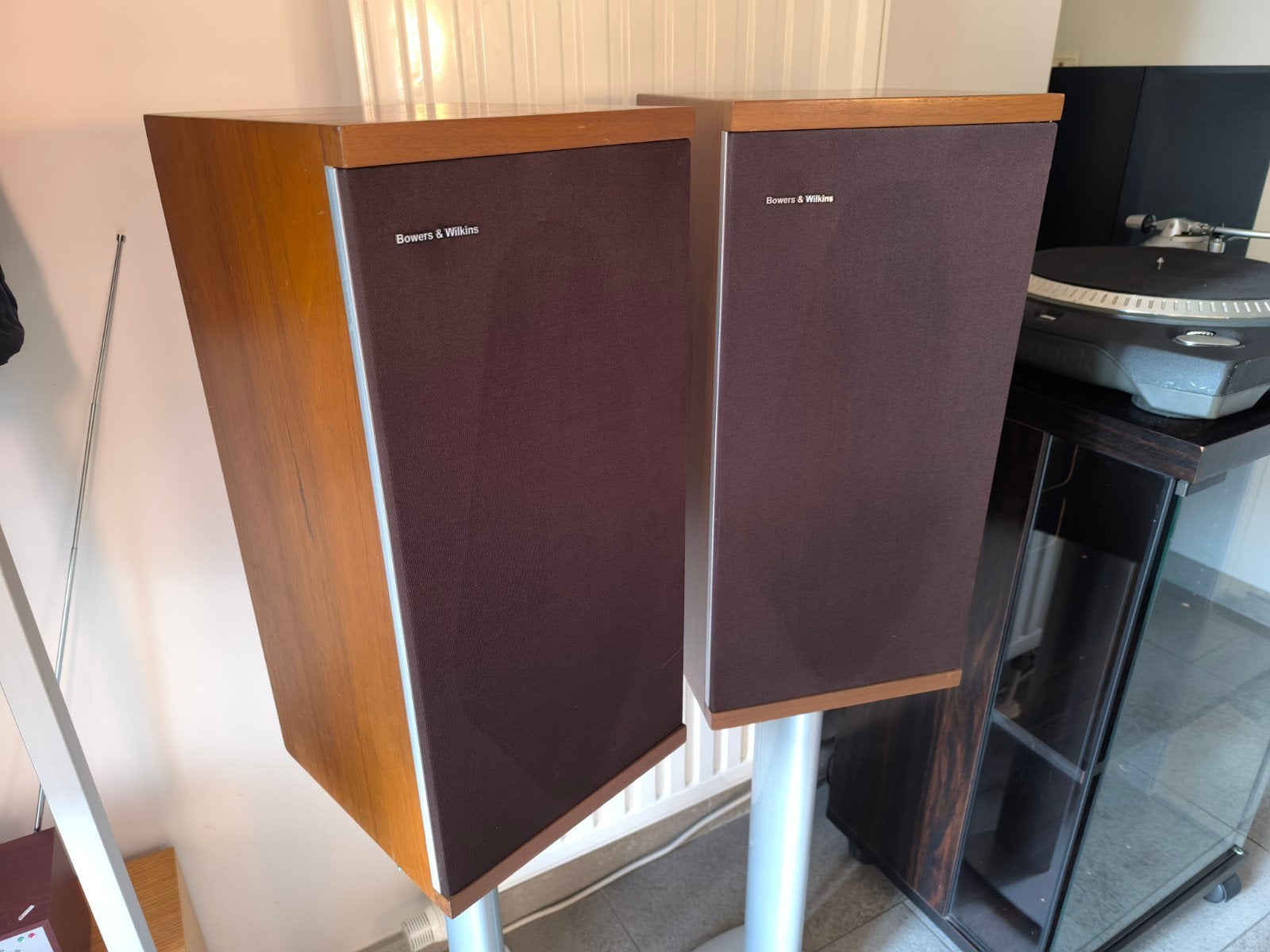 BOWERS & WILKINS model DM4 - enceintes 100% origine '76, TV, Hi-fi & Vidéo, Enceintes, Enlèvement, Comme neuf, 120 à 150 watts