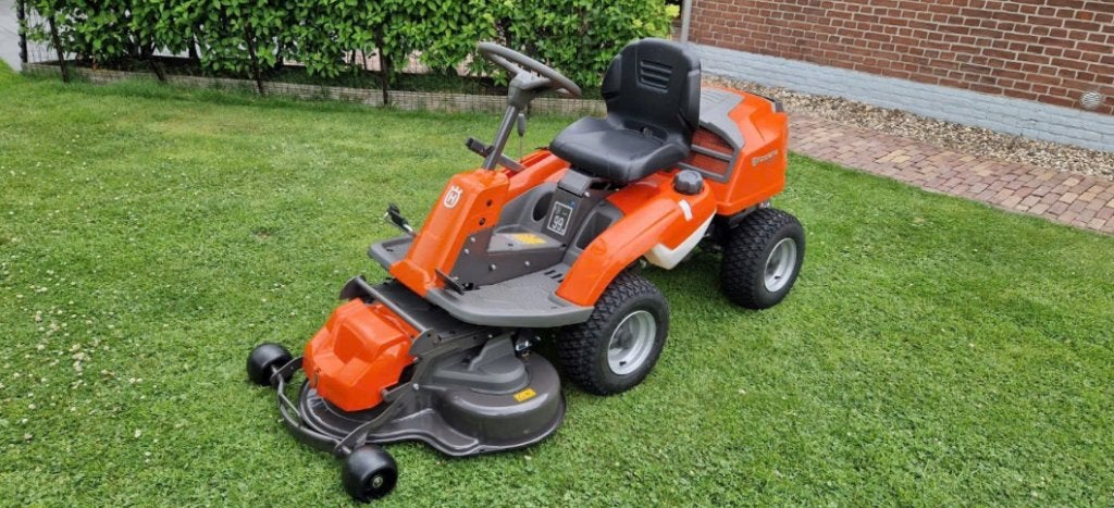 Husqvarna Rider R214TC 2 Cilinder 94 cm maaidek., Tuin en Terras, Grasmaaiers, Nieuw, Benzine-grasmaaier, 50 cm of meer, Cirkelmaaier