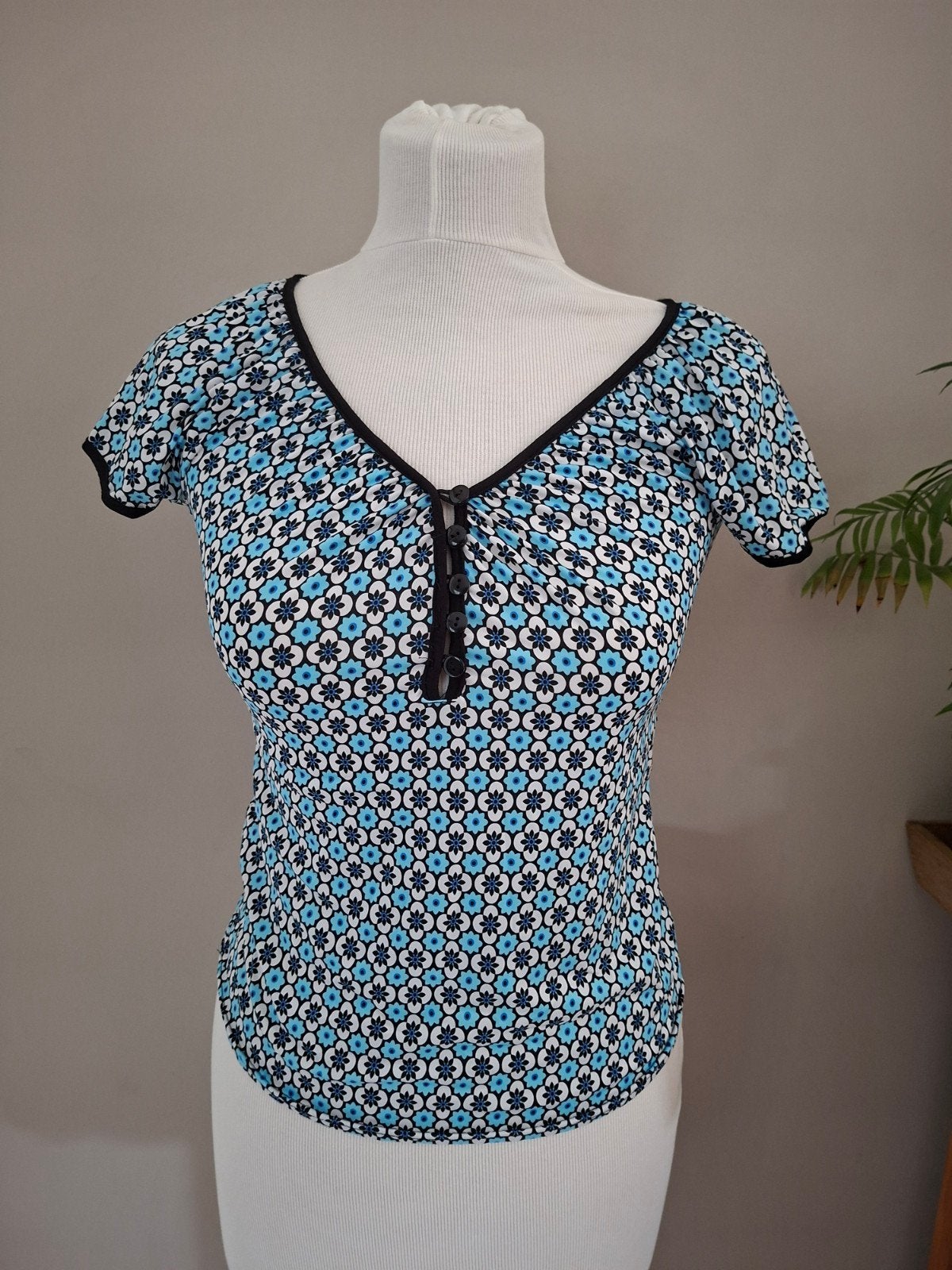 mooi t-shirt voor dames- maat L, Kleding | Dames, Ophalen of Verzenden, Maat 42/44 (L)