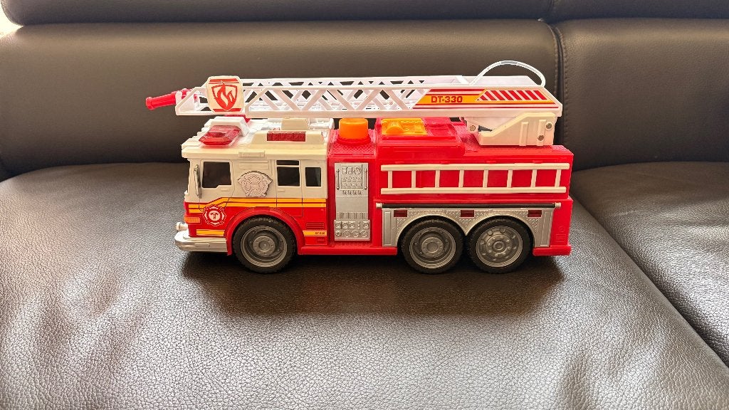 Dickie Toys brandweerwagen met licht, geluid en spuitfunctie, Kinderen en Baby's, Ophalen, Gebruikt
