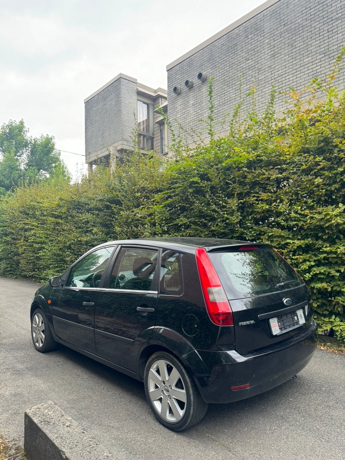 Ford Fiesta 1.4 diesel avec 147.000 km - 1ER PROPRIÉTAIRE -, Autos, Ford, Achat, Electronic Stability Program (ESP), Entreprise