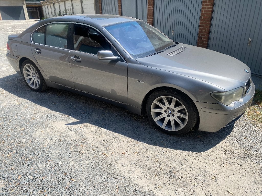 BMW 745I V8 met natuurlijke aanzuiging 2002 197 km full opt, Ophalen