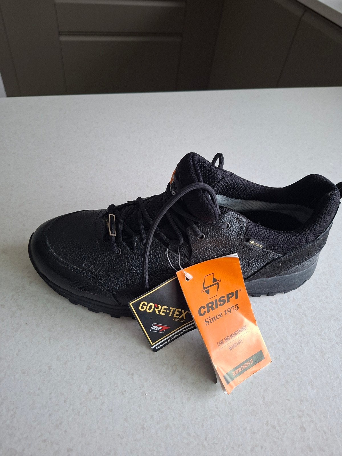 CRISPY GORE-TEX, neuf, taille 44,60 euros, Vêtements | Hommes, Neuf, Enlèvement, Crispy Gore-Tex, Noir