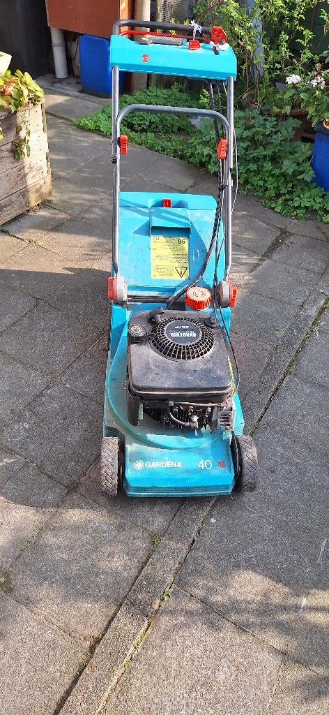 Grasmachine Gardena, Tuin en Terras, Ophalen, Gebruikt, Opvangbak, Benzine-grasmaaier
