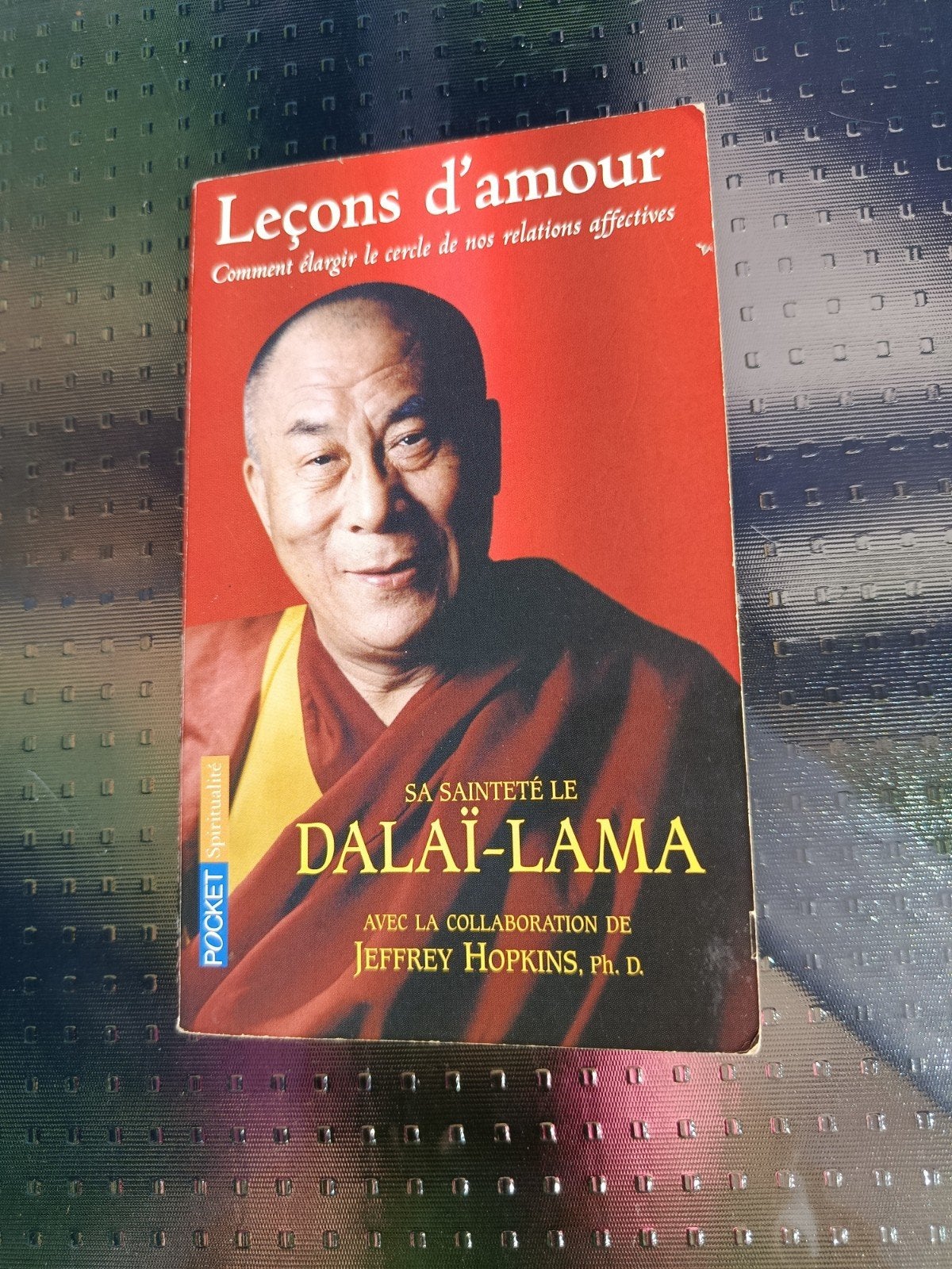 Livre "Leçons d'amour" - Dalaï-Lama, Enlèvement