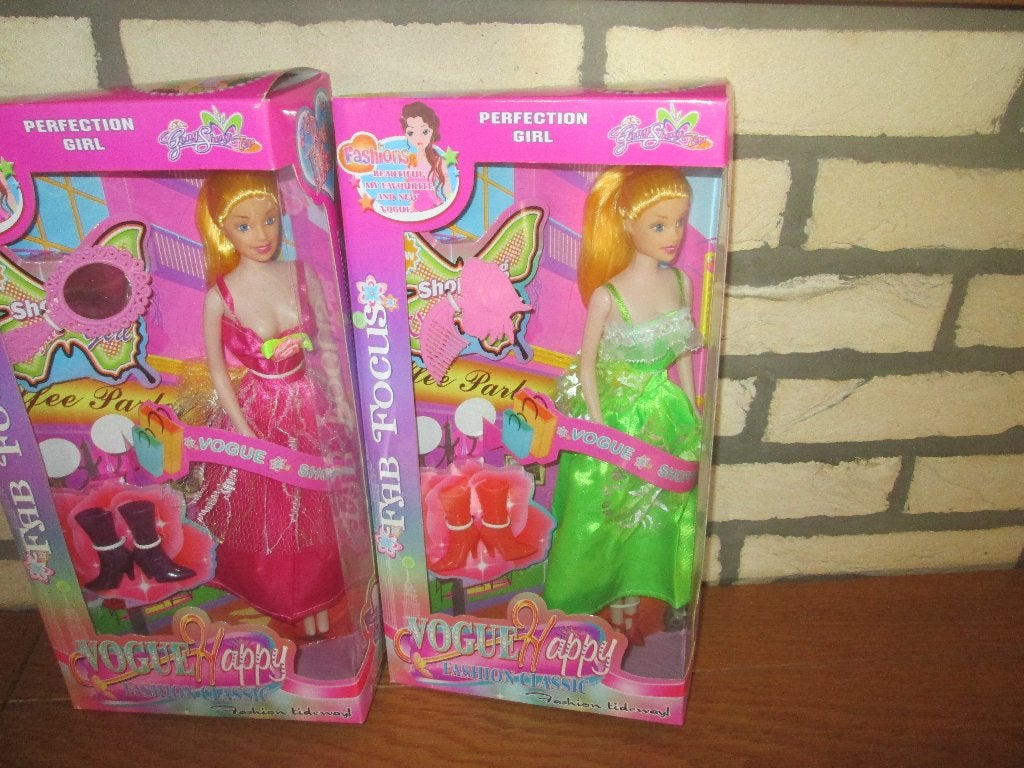 Nieuw in verpakking: Perfection Girl (Roze of Groen), Enlèvement, Neuf