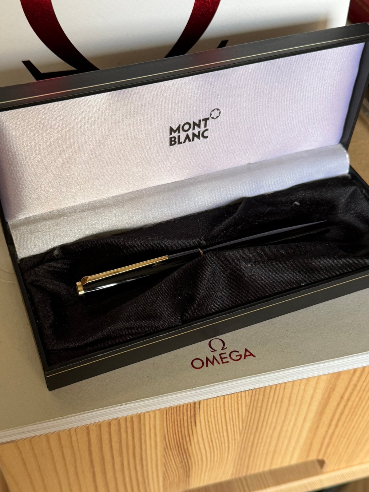 Mont Blanc, Collections, Stylos, Enlèvement ou Envoi, Comme neuf, Mont Blanc