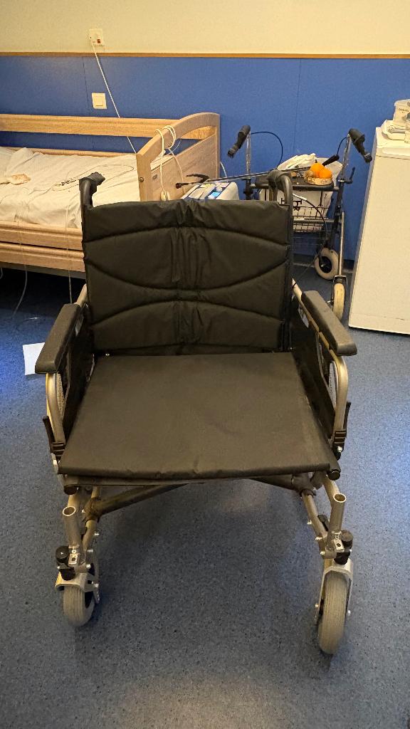 Chaise roulante V300 XXL Vermeiren, Enlèvement