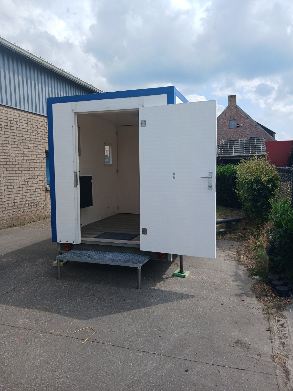 verhuur toilet/wc wagens, Hobby en Vrije tijd, Ophalen