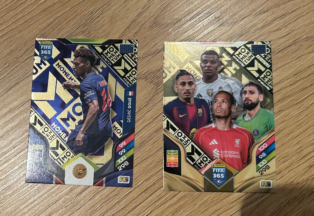 Panini Fifa 365 2026. 2 cartes Momentum D.Doue+Invincibles, Hobby & Loisirs créatifs, Enlèvement ou Envoi, Neuf, Plusieurs images
