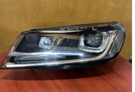 VW Touareg 2014 Koplamp LINKS Artnr. VW 7P1941033A, Auto-onderdelen, Ophalen
