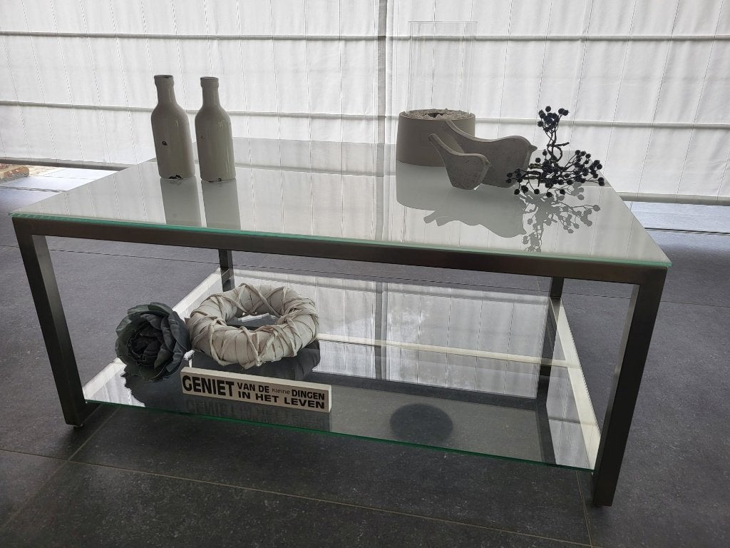 Tafeltje RVS frame met glasplaat, Ophalen, 50 tot 100 cm, 50 tot 100 cm, Zo goed als nieuw