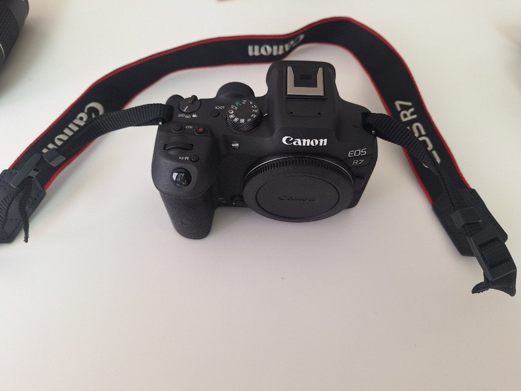 Canon eos R7 mét 3 lenzen, Ophalen, Canon, Nieuw, Screenprotector