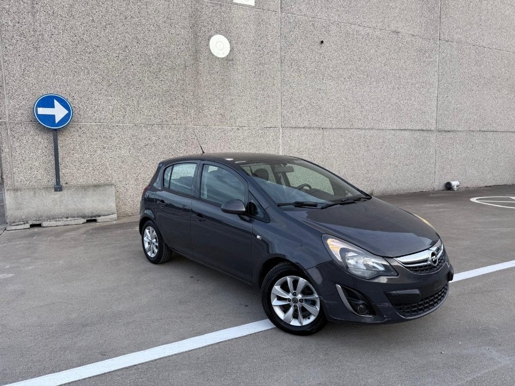 Opel Corsa 1.2i Ultimate Edition, Auto's, Voorwielaandrijving, Euro 5, Stof, 4 cilinders