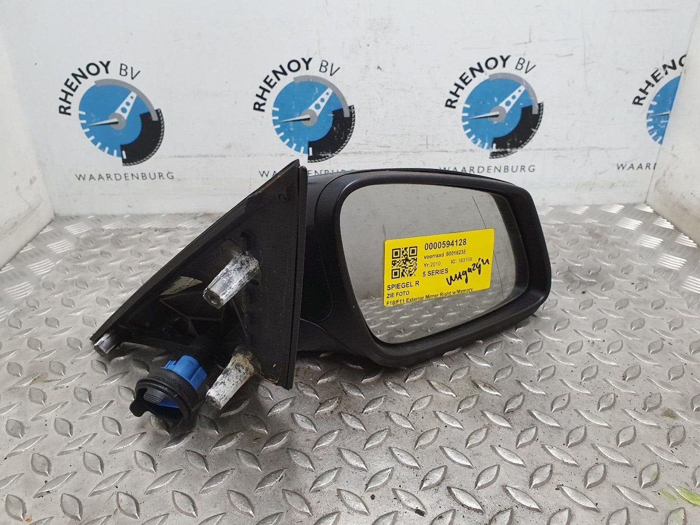 BMW 5 SERIES F10 550xi High Executive  SPIEGEL R 2010, Auto-onderdelen, Overige Auto-onderdelen, Gebruikt, ARN erkend, Stiba lid