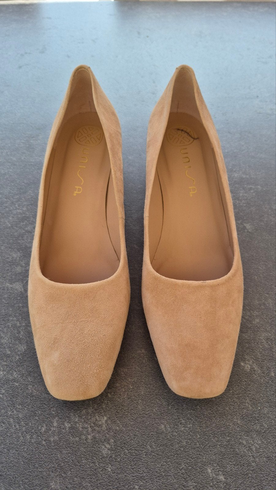 Nieuwe beige dames pumps maat 39, Kleding | Dames, Ophalen, Pumps, Beige, Nieuw
