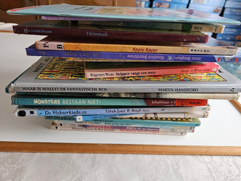 Peuterboekjes (voorleesboekjes) gratis bij aankoop, Boeken, Ophalen of Verzenden, Gelezen