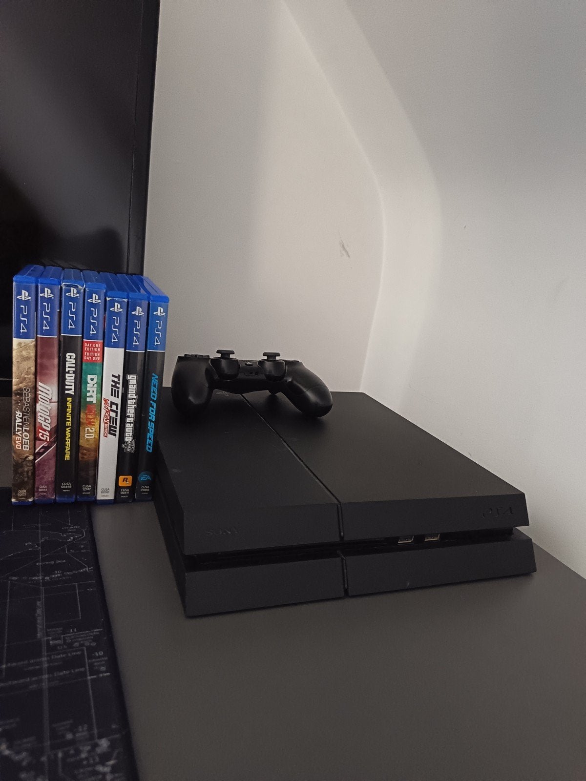 Ps4 met allerlei toebehoren., Games en Spelcomputers, Spelcomputers | Sony PlayStation 4, Met games, Ophalen of Verzenden, Zo goed als nieuw