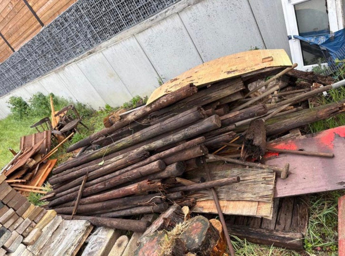 Gratis hout dringend af te halen , wel alles 1 x meenemen, Autres essences de bois, Utilisé, Autres types, Moins de 25 mm