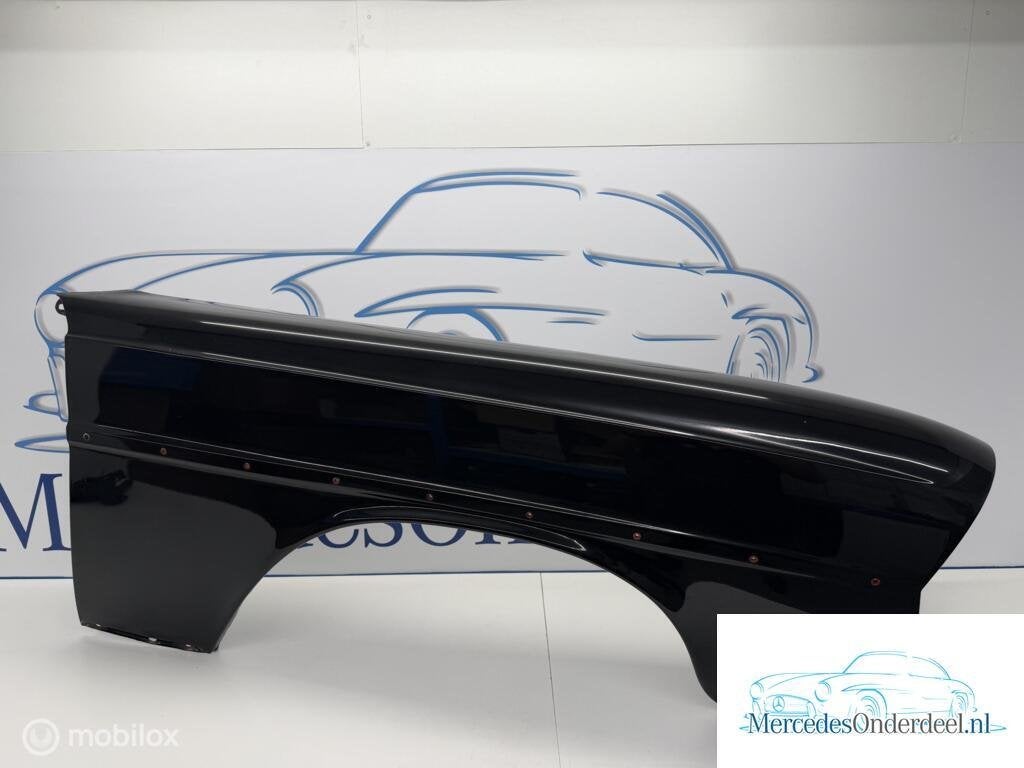 W108 W109 Spatscherm spatbord rechts zwart A1088800618, Enlèvement ou Envoi, Utilisé