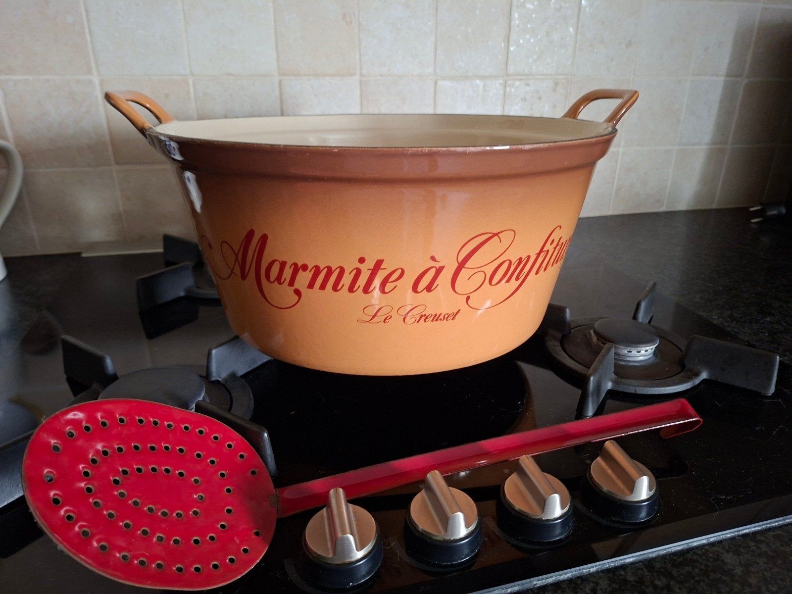 Le creuset pot, Ophalen, Le Creuset
