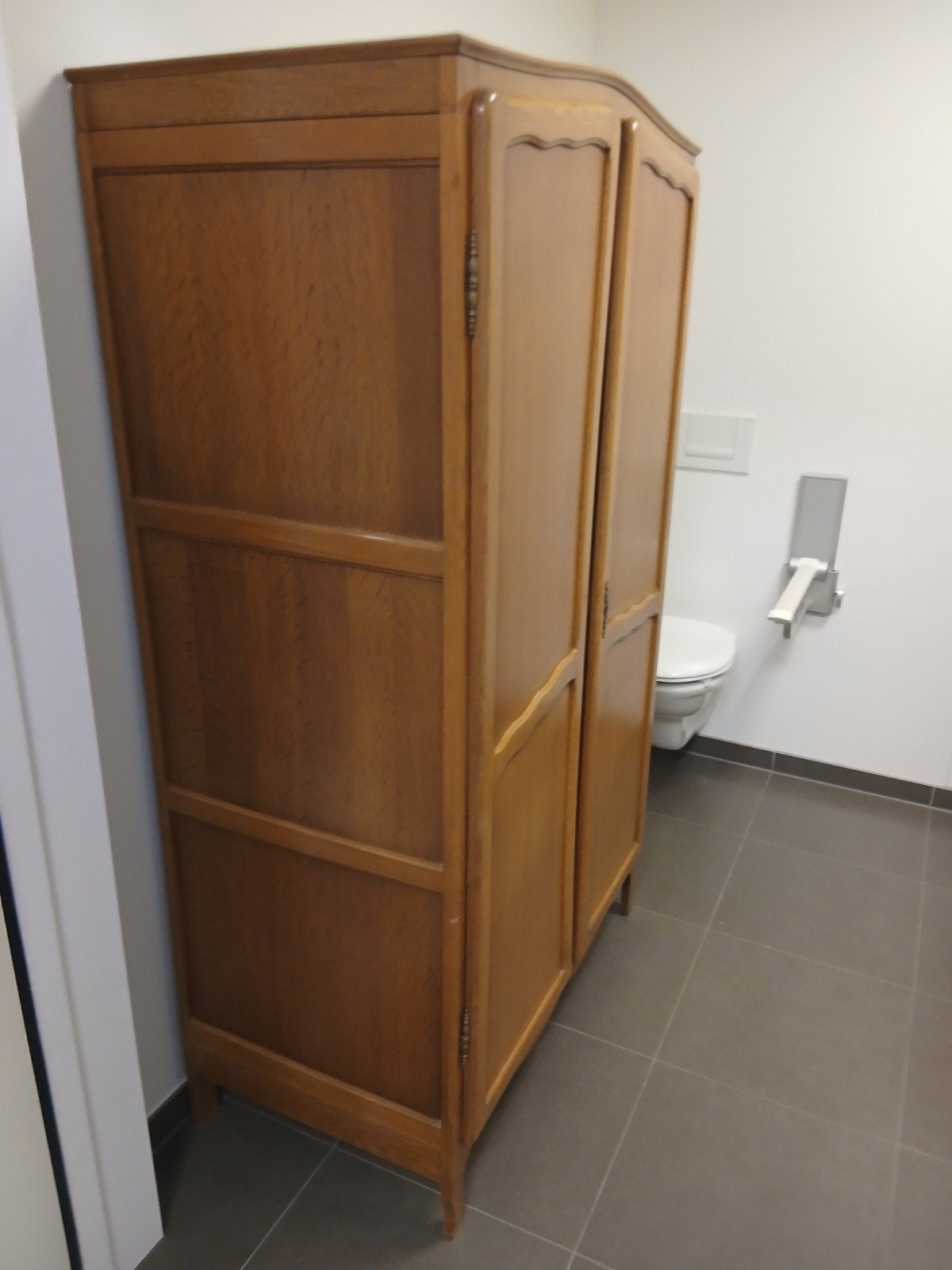 kleerkast, Ophalen