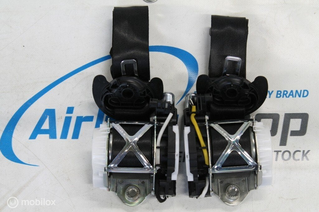 2 x Gordels Volkswagen Polo 6C (2014-heden), Gebruikt, Volkswagen, Ophalen of Verzenden, Volkswagen