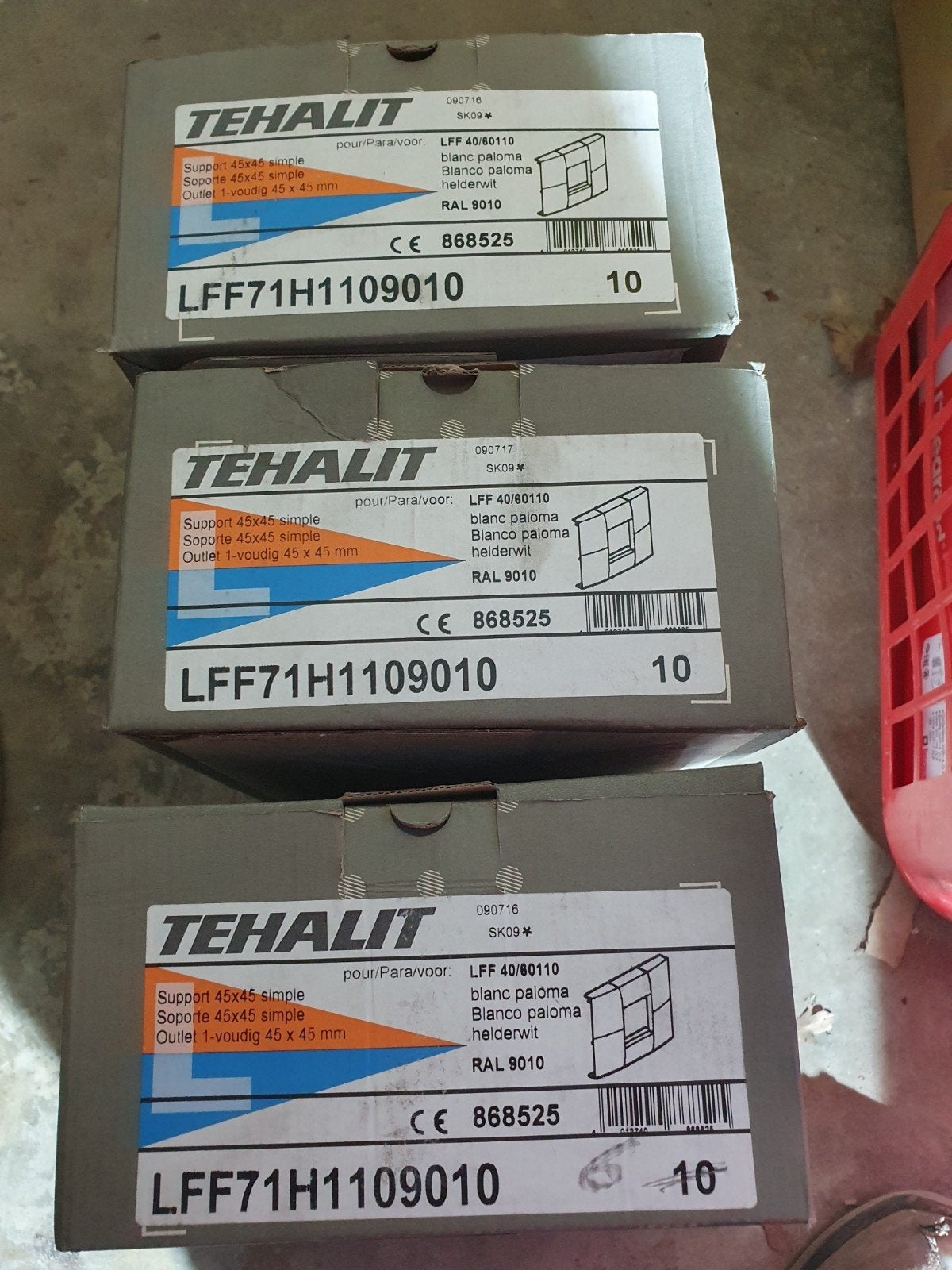 Tehalit afwerkingsplaat, Doe-het-zelf en Bouw, Ophalen, Nieuw, Afdekraam