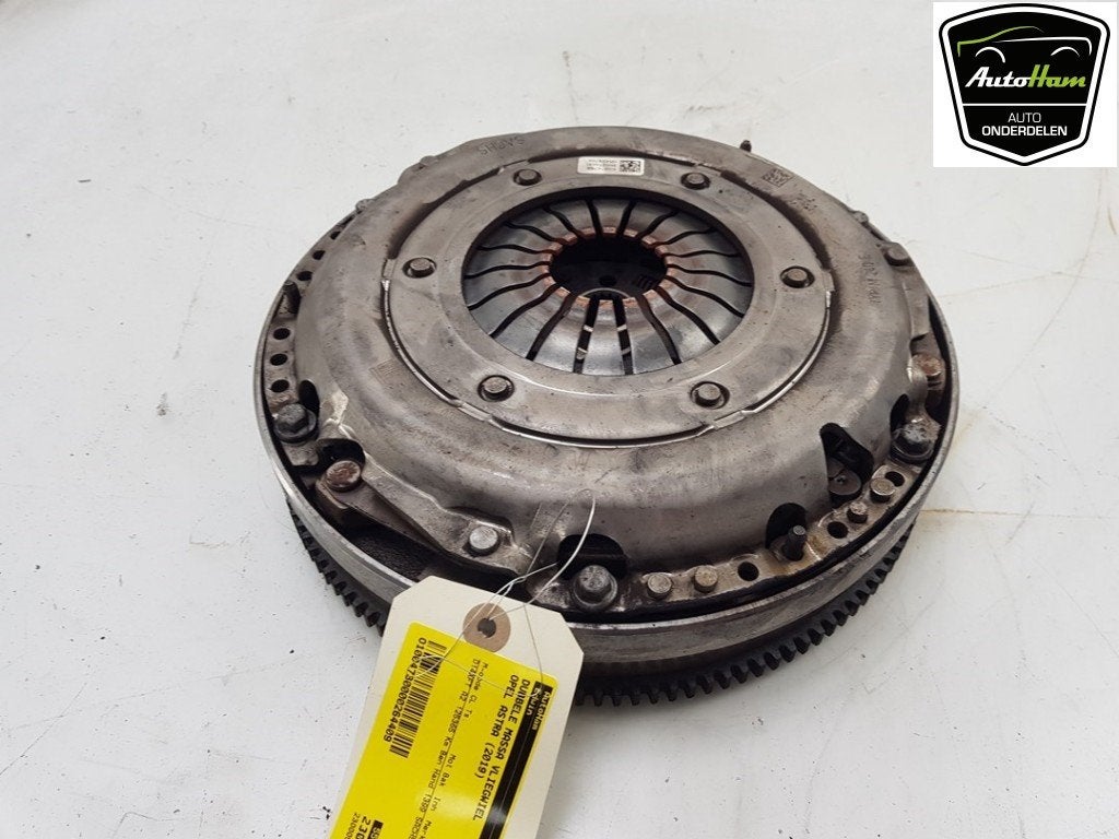 VLIEGWIEL DUBBELE MASSA Opel Astra K (01-2015/12-2022), Gebruikt, Opel