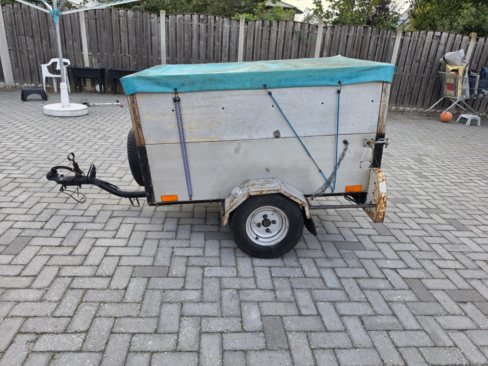 kleine aanhanger € 150 euro, Ophalen, Gebruikt