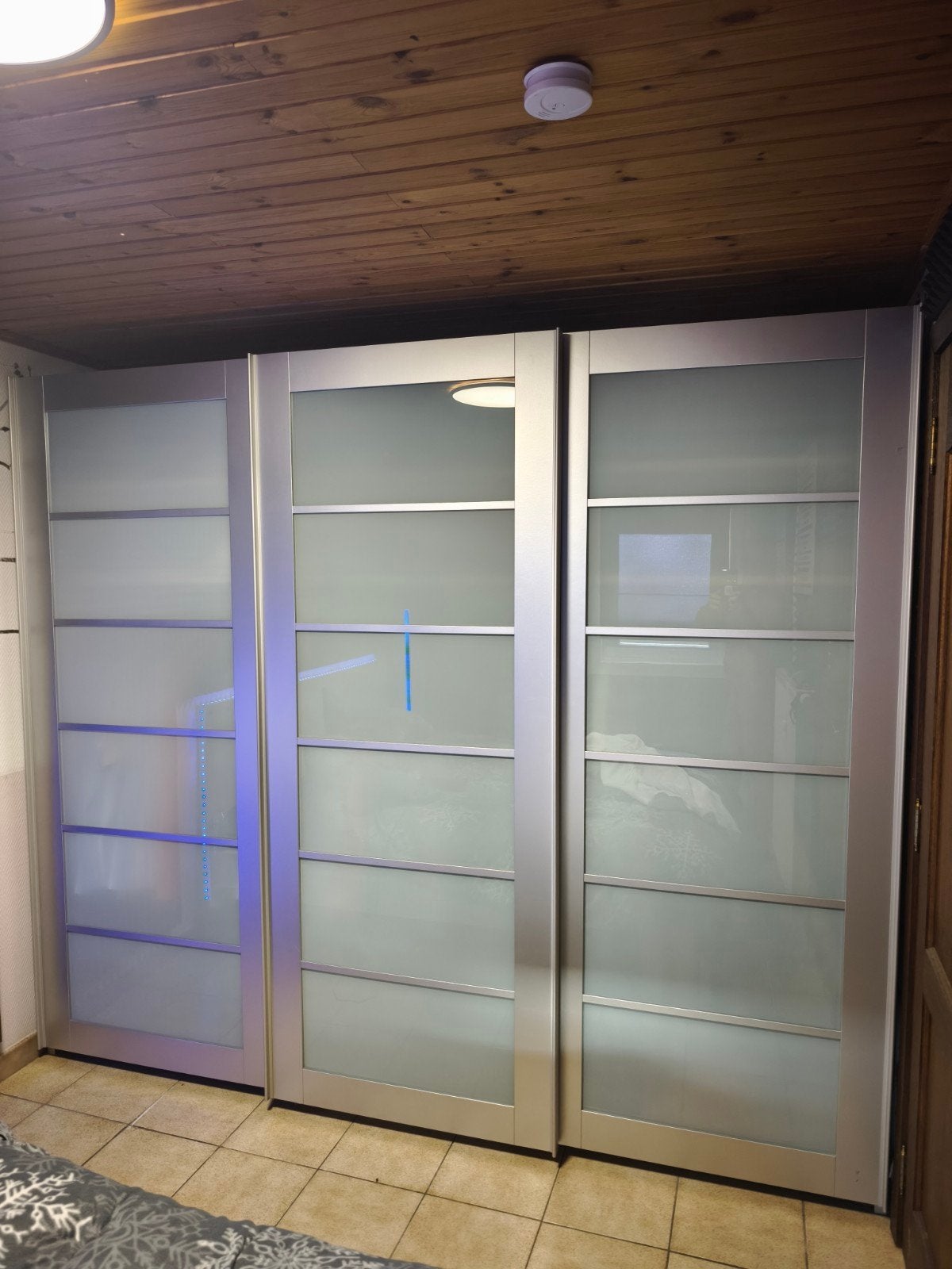 armoire : 3 portes coulissantes, immaculée, Maison & Meubles, Enlèvement ou Envoi