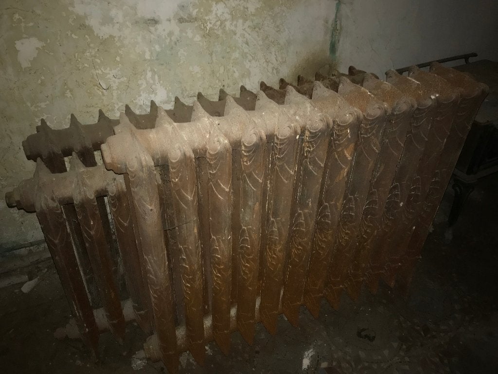 Poeles et radiateurs en fonte à vendre, Bricolage & Construction, Enlèvement, Utilisé, 80 cm ou plus, Poêle