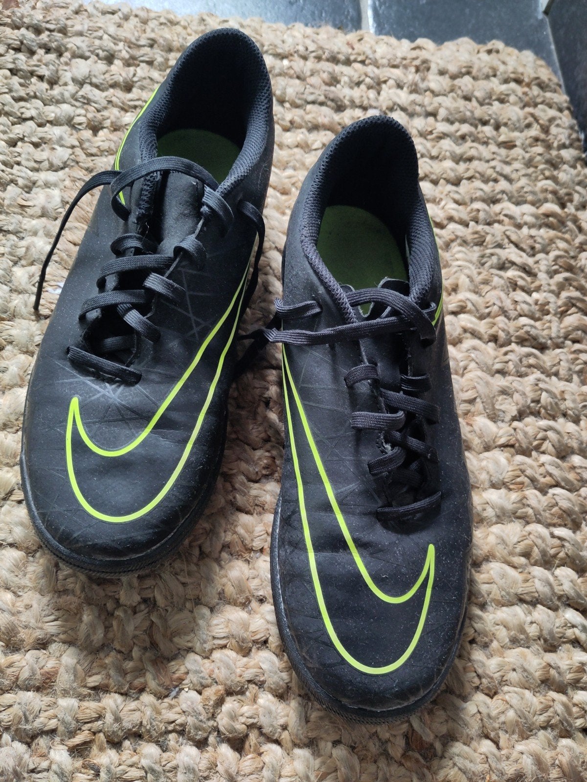 Indoor voetbalschoenen Nike maat 42, Sport en Fitness, Voetbal, Ophalen of Verzenden, Gebruikt, Schoenen