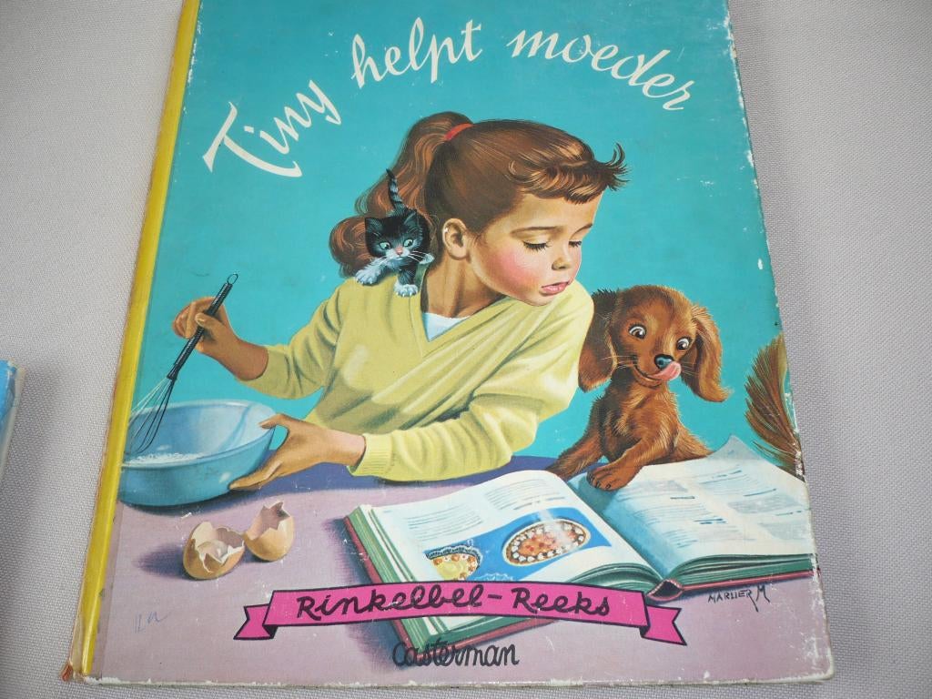 Tiny helpt moeder 1963-vintage, Ophalen of Verzenden, Gelezen